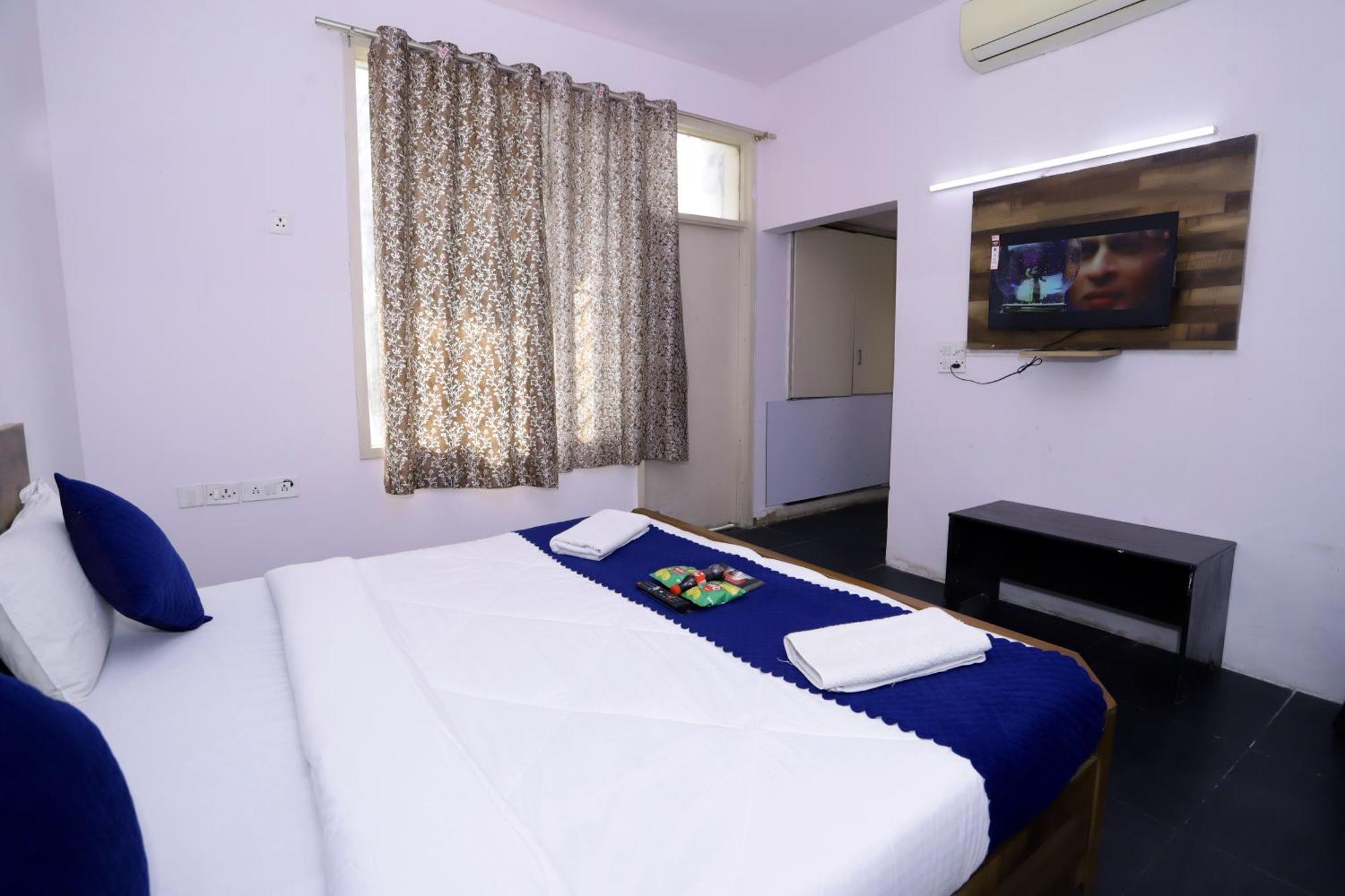 Hotel Warm Welcome - Noida Sector 51 Exteriér fotografie